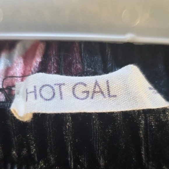 Black Velvet Floral Wide-Leg Pants - Picture 2 of 5